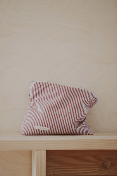 CELIA TOILETTASKE - ARCHITECT STRIPE