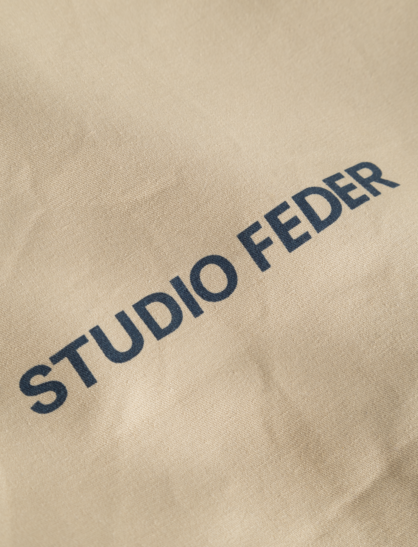 CELIA TOILETRY BAG - SAND BEIGE