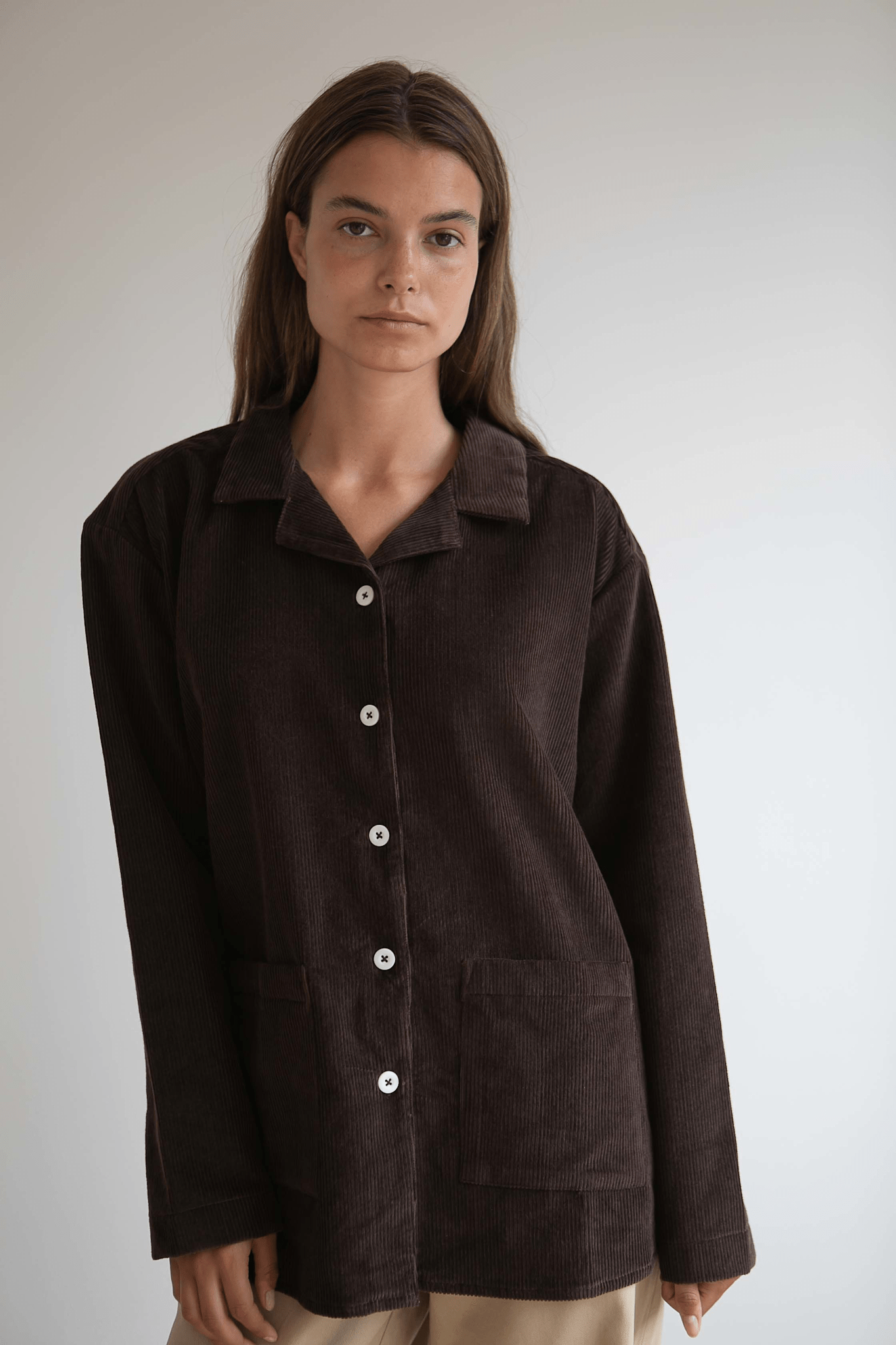 SILJA FLØJLSSKJORTE - DARK BROWN